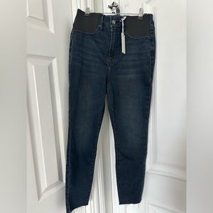 GOOD AMERICAN Maternity Jeans NWT